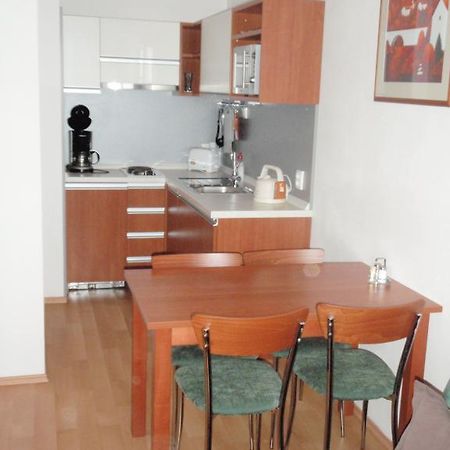 Apartman Ramzova B14 Bagian luar foto